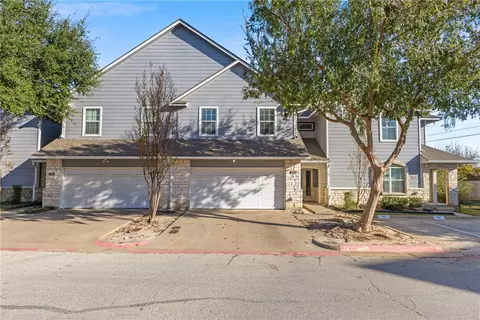 1339 Canyon Creek Cir, College Station, TX 77840