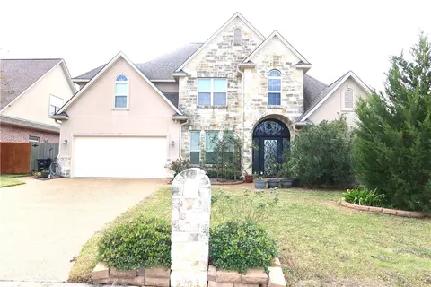 4408 Hearst Ct, College Station, TX 77845