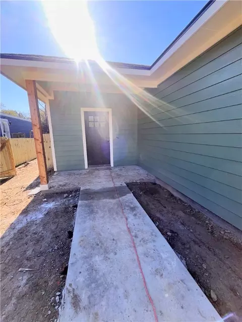 1905 Marshall Ave, Bryan, TX 77803