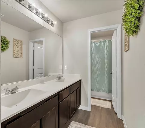 Bath - 4708 Nopalitos Way, Bryan, TX 77807 photo 2 of 3