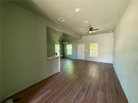 Living - 1614 Conlee St, Bryan, TX 77803 photo 1 of 3