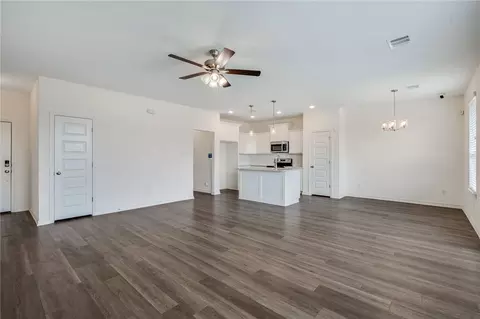 2502 Lightfoot Ln, Bryan, TX 77803 photo 5