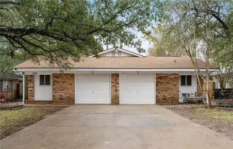 1710 Lawyer St, College Station, TX 77840