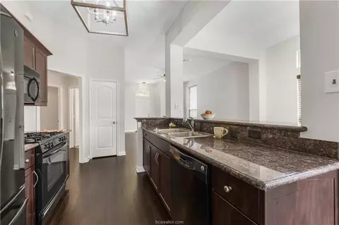 2031 Positano Loop, Bryan, TX 77808 photo 11