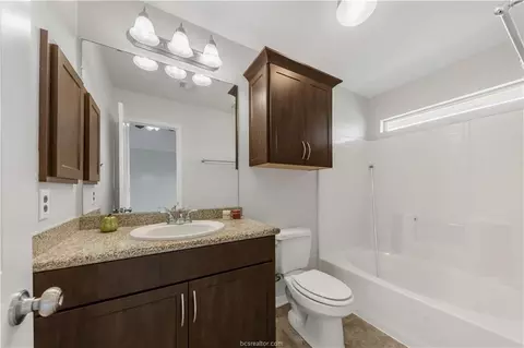 2031 Positano Loop, Bryan, TX 77808 photo 17