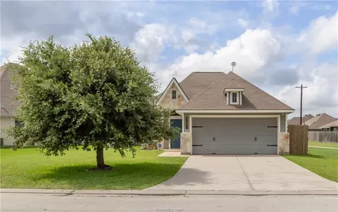 2031 Positano Loop, Bryan, TX 77808 photo 2