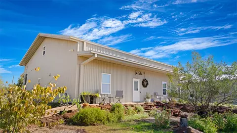 11258 Providence Road, Calvert, TX 77837
