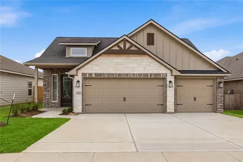 6110 Pocono Dr, College Station, TX 77845