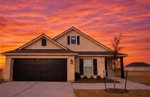 1227 Patriot Dr, College Station, TX 77845
