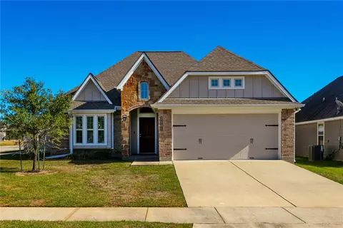 2101 Polmont Dr, Bryan, TX 77807