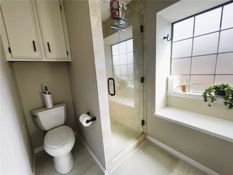 Bath - 3801 Brockhampton Dr, Bryan, TX 77802 photo 2 of 4