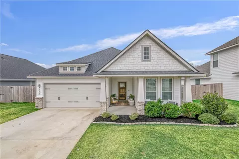 4105 Vintage Estates Ct, Bryan, TX 77808