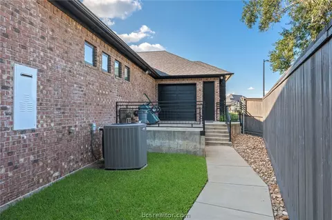 Other - 2900 Embers Ct, Bryan, TX 77808 photo 8 of 10