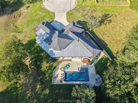 View/Area - 2900 Embers Ct, Bryan, TX 77808 photo 2 of 3