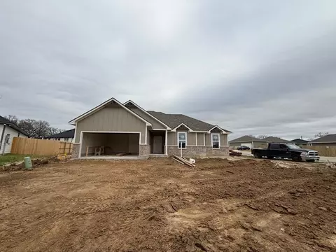 3500 Dill Ct, Bryan, TX 77803