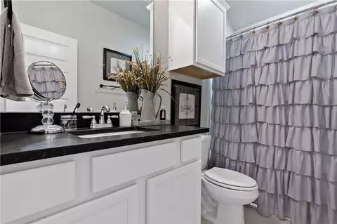 Bath - 3161 Normandy Way, Bryan, TX 77808 photo 3 of 3