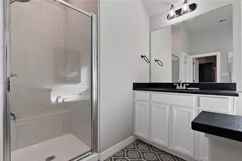 Bath - 3161 Normandy Way, Bryan, TX 77808 photo 2 of 3