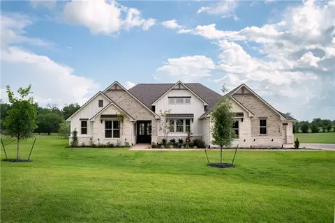 5664 Mill Water Ct, Bryan, TX 77808