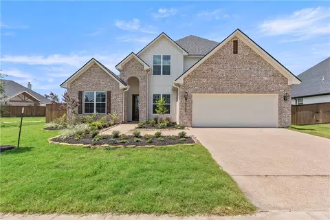 4736 Legendary Dr, College Station, TX 77845