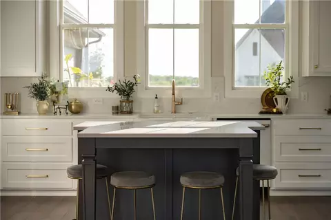 Kitchen - 7028 Skipping Rock Path, Bryan, TX 77808 photo 5 of 6