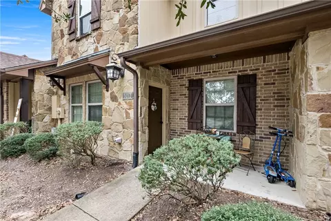 3212 Cullen Trl, College Station, TX 77845