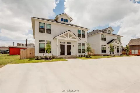 412 Macarthur St, College Station, TX 77840