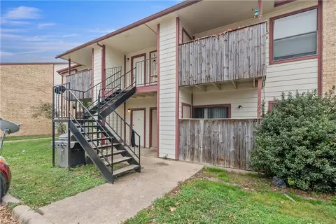 1107 Verde Drive 102, Bryan, TX 77801