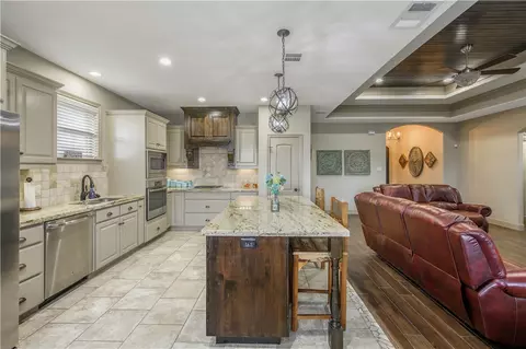Kitchen - 3049 Embers Loop, Bryan, TX 77808 photo 3 of 4