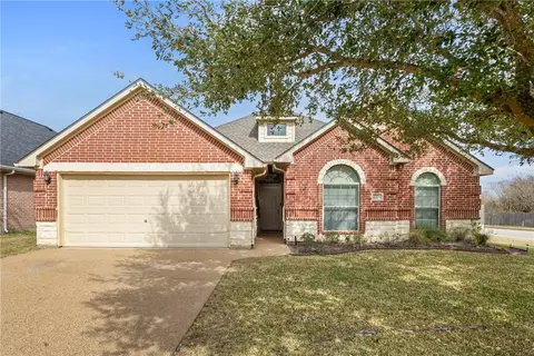 4209 Belsay, College Station, TX 77845