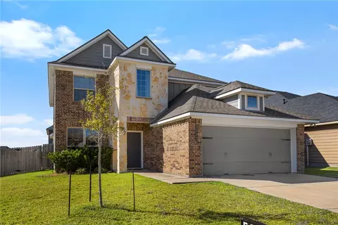 Exterior - 2032 Stubbs Dr, Bryan, TX 77807 photo 4 of 4