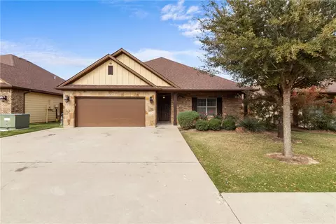 430 Momma Bear Dr, College Station, TX 77845