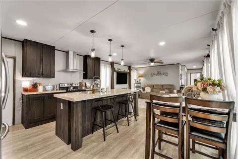 3133 Henderson Rd, Navasota, TX 77868
