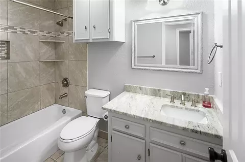 Bath - 3601 Brighton Dr, Bryan, TX 77802 photo 4 of 4