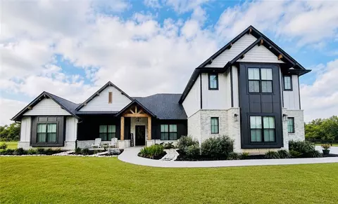 5201 Vintage Oaks Ct, College Station, TX 77845