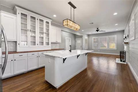 Kitchen - 712 E 28th St, Bryan, TX 77803 photo 1 of 2