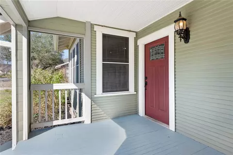 Exterior - 712 E 28th St, Bryan, TX 77803 photo 4 of 5