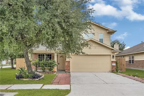 1530 Lochstone Dr, Houston, TX 77073