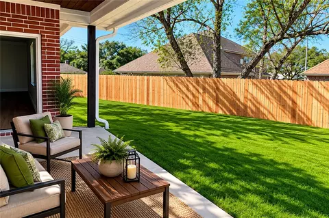 Exterior - 2000 Reagan Ct, Bryan, TX 77802 photo 4 of 5