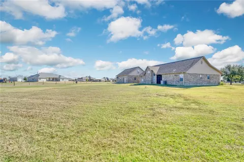Exterior - 4150 Wagonwheel Rd, Bryan, TX 77808 photo 9 of 12