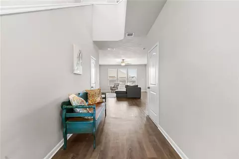 2011 Stubbs Dr, Bryan, TX 77807 photo 6