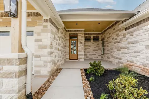 3026 Silverbell Ct, Bryan, TX 77807 photo 2