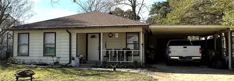 1107 E 30th St, Bryan, TX 77802
