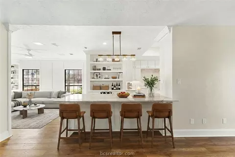 2013 Pebblestone Ct, College Station, TX 77845