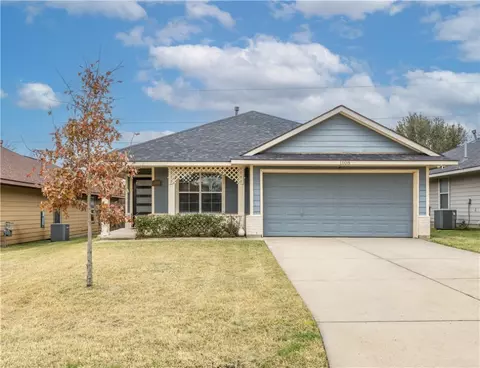 1108 Cottage Grove Cir, Bryan, TX 77801