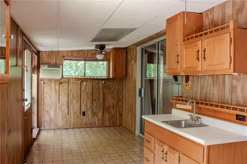 149 Hickory Hollow Onalaska, Onalaska, TX 77360 photo 15