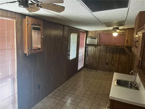 149 Hickory Hollow Onalaska, Onalaska, TX 77360 photo 15