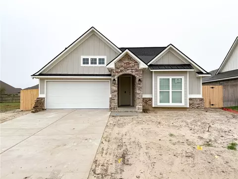 3006 Teller Dr, Bryan, TX 77808