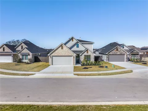 Exterior - 5022 Toscana Loop, Bryan, TX 77802 photo 9 of 9