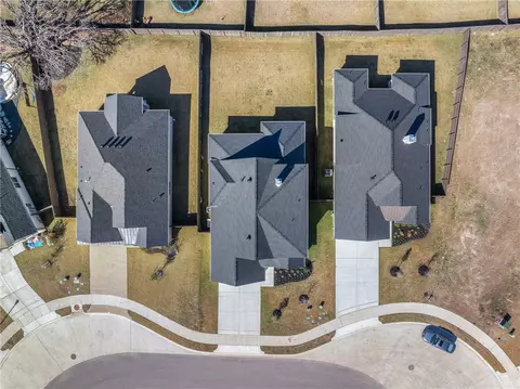 View/Area - 5022 Toscana Loop, Bryan, TX 77802 photo 1 of 3