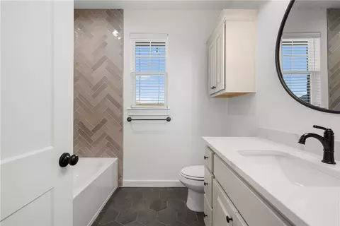 Bath - 5020 Toscana Loop, Bryan, TX 77802 photo 1 of 2